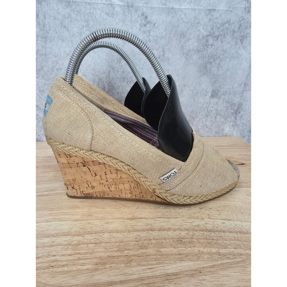 TOMS Wedge Sandals Womens 9 Beige Burlap Cork Wedge Peep Toe Espadrille Comfort